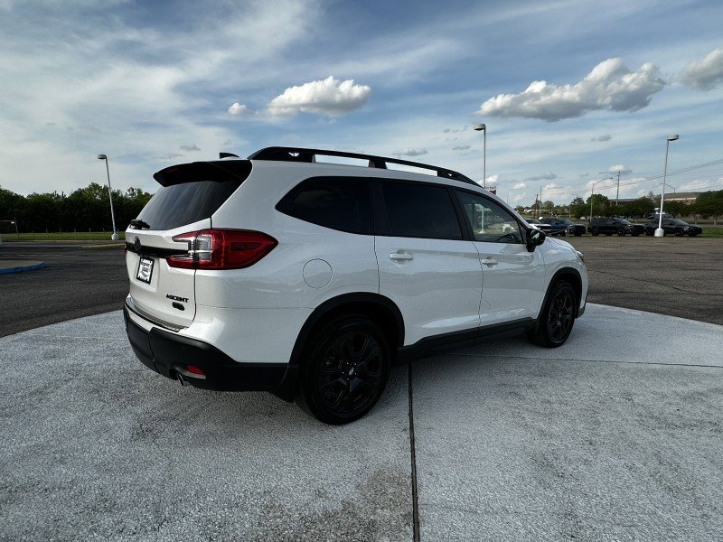 Certified 2025 Subaru Ascent Bronze Edition w/ Onyx Package image 7