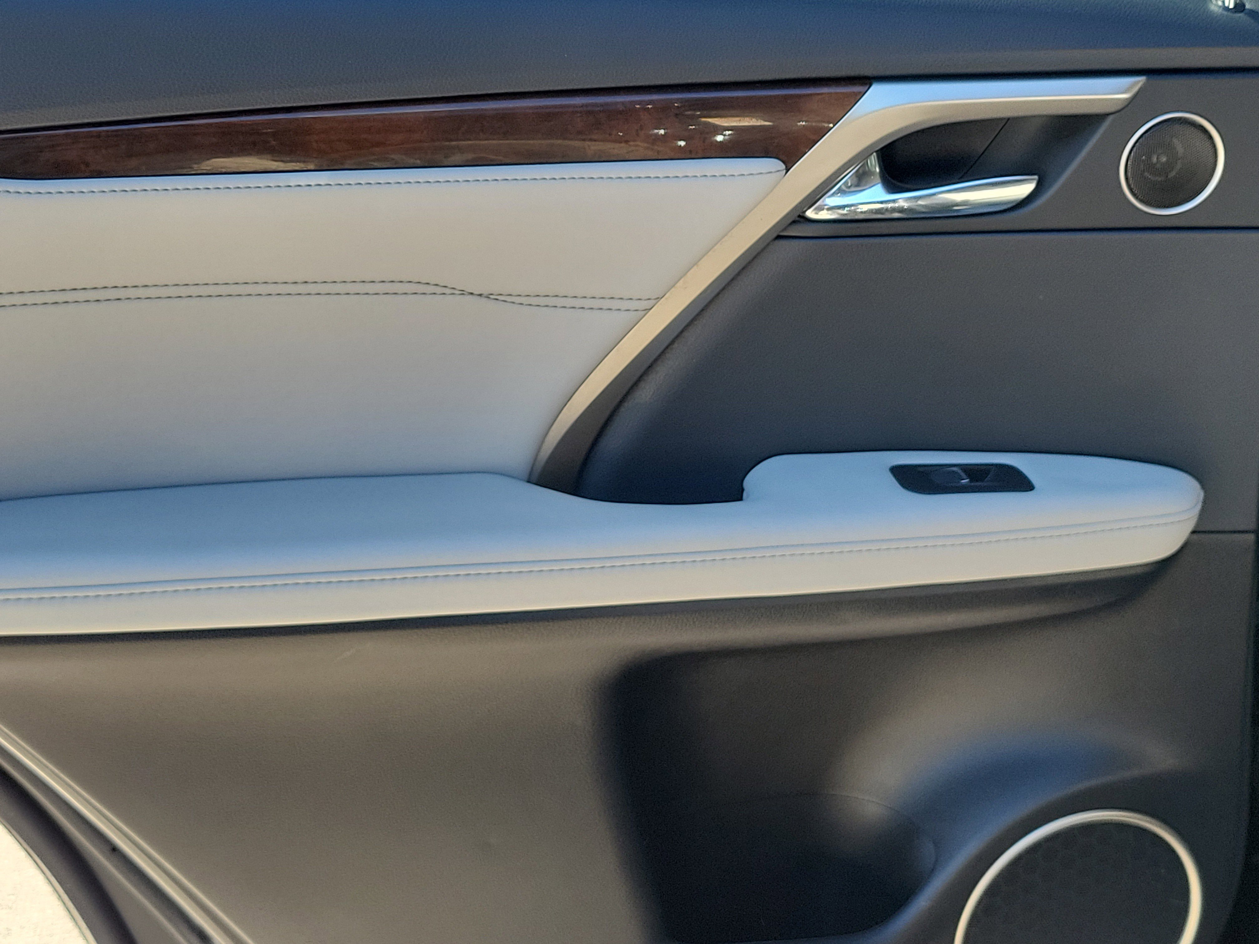 Used 2019 Lexus RX 350 FWD w/ Navigation Package image 9