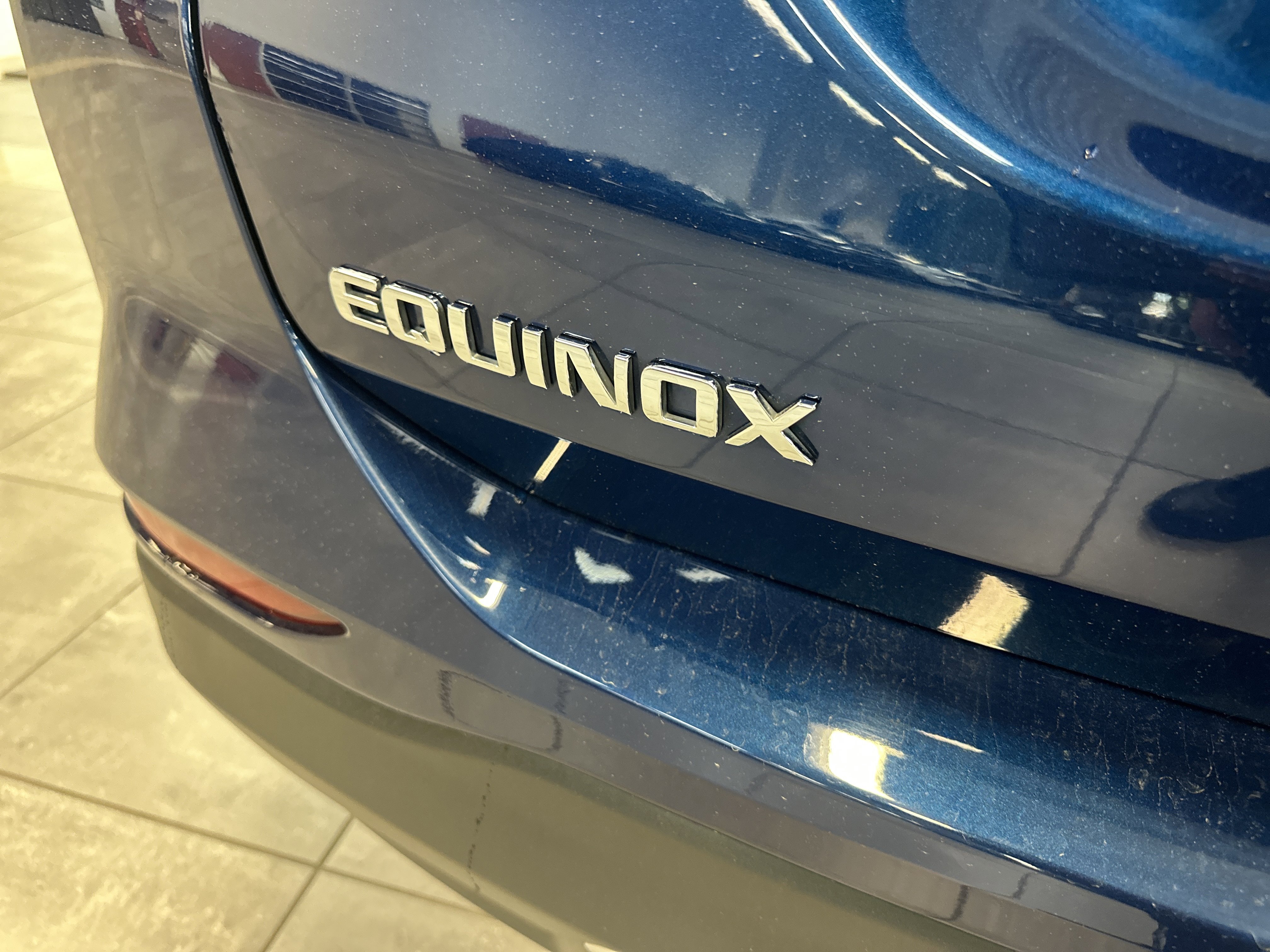 Used 2023 Chevrolet Equinox LT FWD image 6