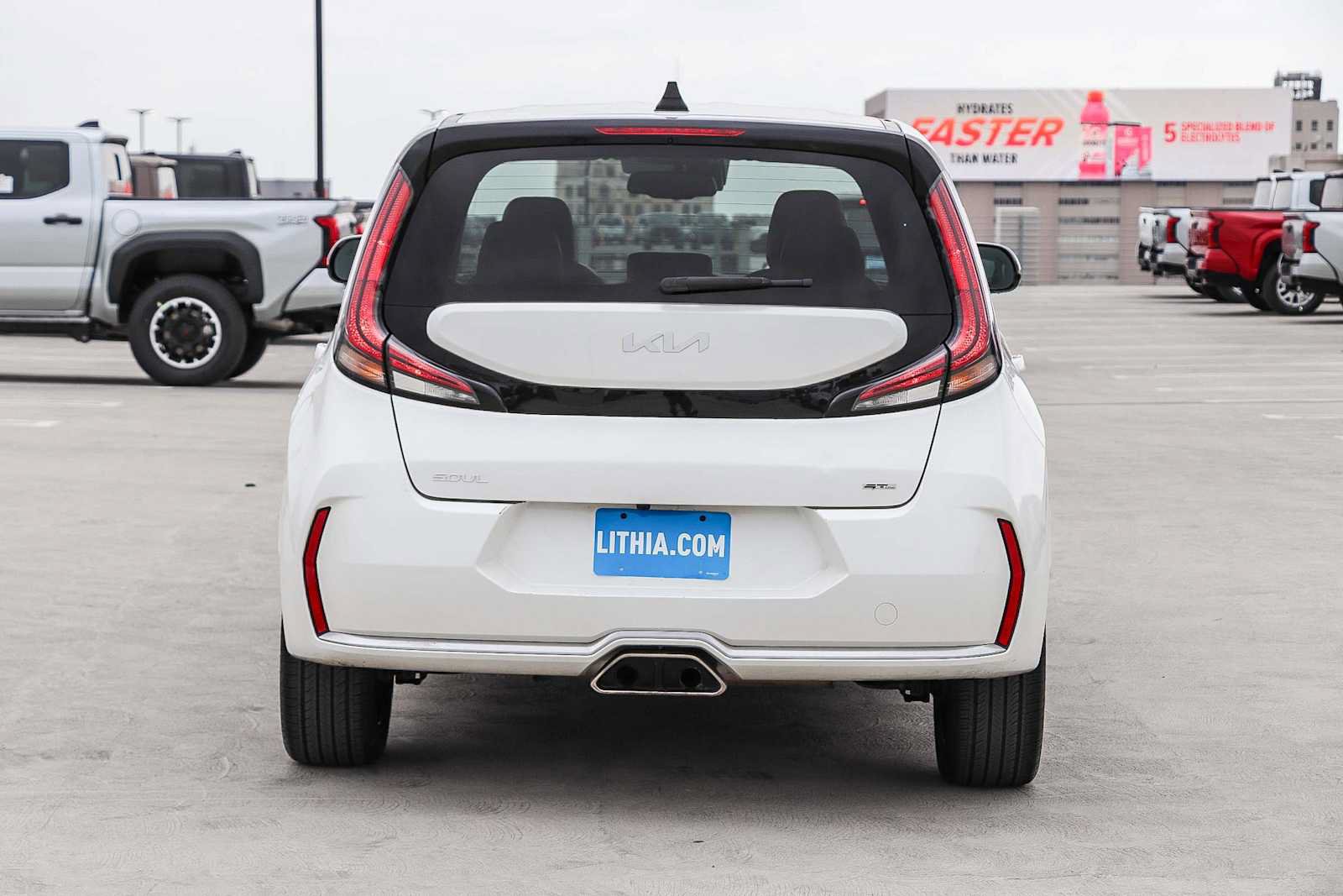 Used 2023 Kia Soul GT-Line FWD image 7