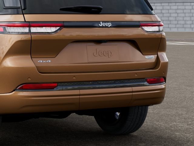 New 2026 Jeep Grand Cherokee Summit AWD/4WD image 14