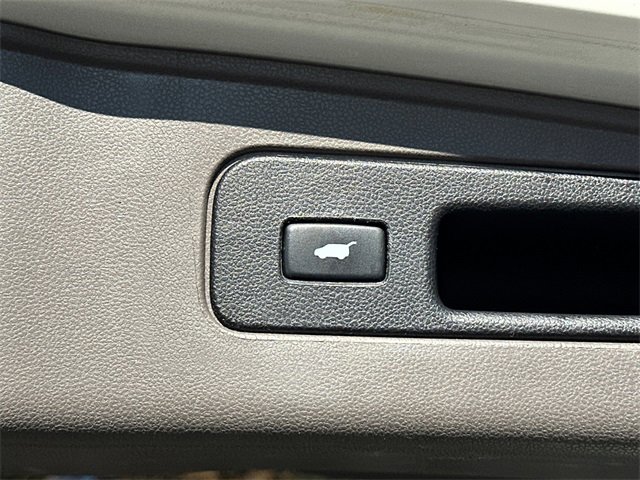 Used 2016 Honda Odyssey Touring image 7