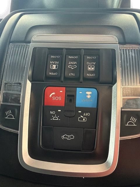 Used 2026 RAM 3500 Laramie AWD/4WD image 42