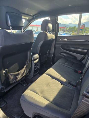 Used 2018 Jeep Grand Cherokee Laredo AWD/4WD image 50