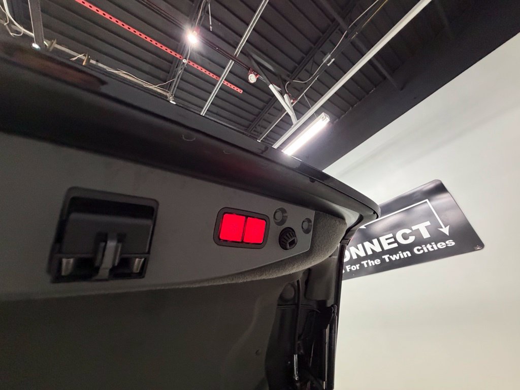 Used 2012 Mercedes-Benz SL 550 image 56