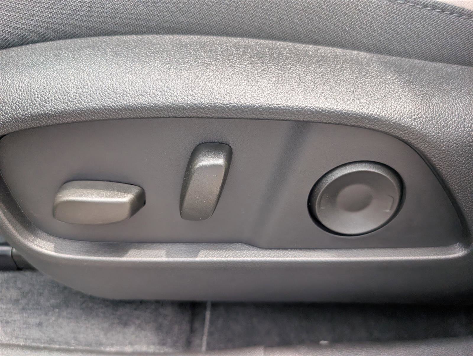 New 2026 GMC Terrain Elevation w/ Elevation Premium Package image 13