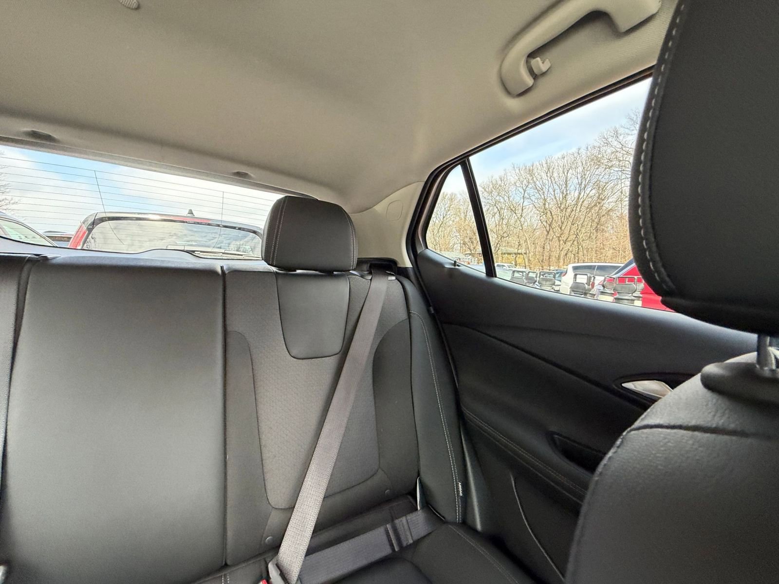 Used 2025 Buick Encore GX Preferred image 36