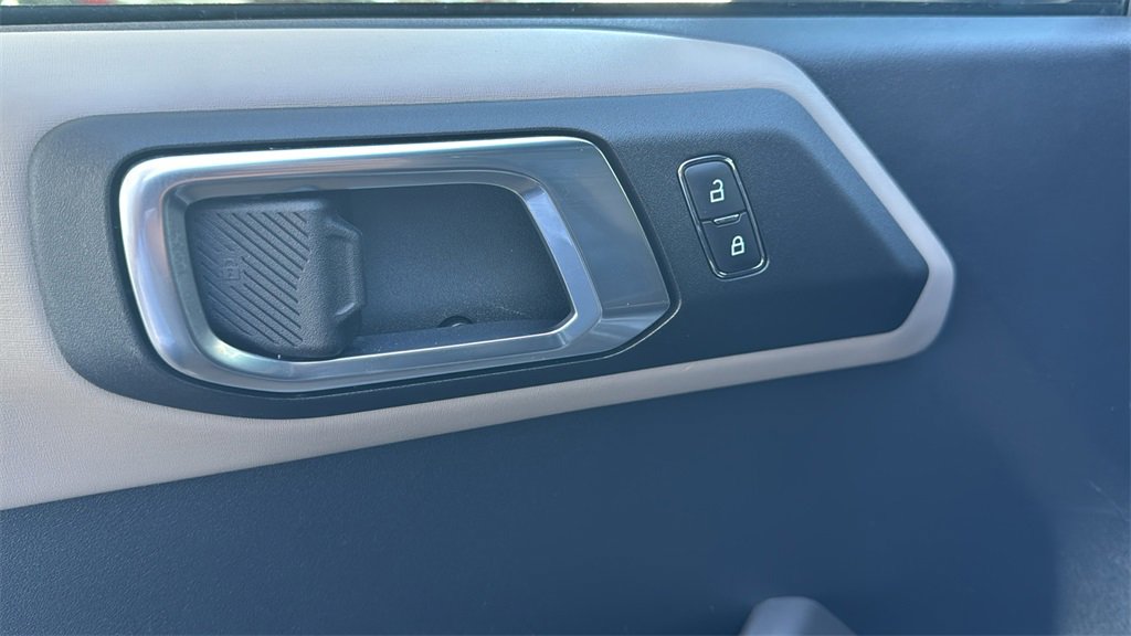 Certified 2023 Ford Bronco Wildtrak image 21