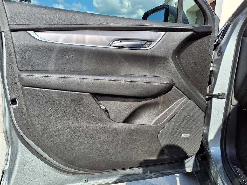 Certified 2023 Cadillac XT5 Luxury FWD image 14