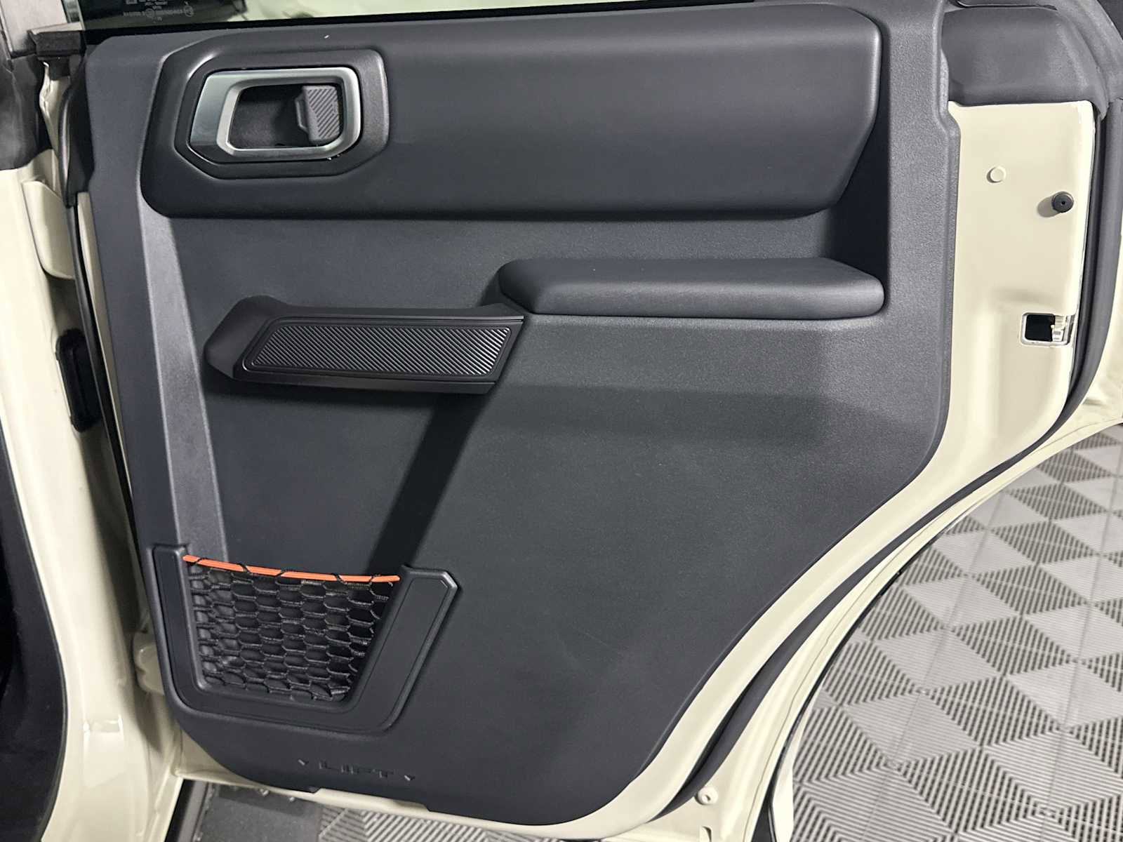 Used 2025 Ford Bronco Raptor AWD/4WD image 18