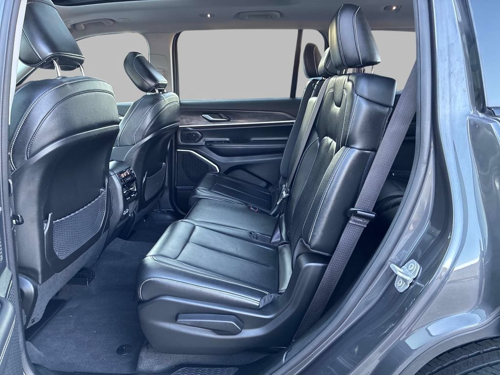 Certified 2021 Jeep Grand Cherokee L Limited AWD/4WD image 15