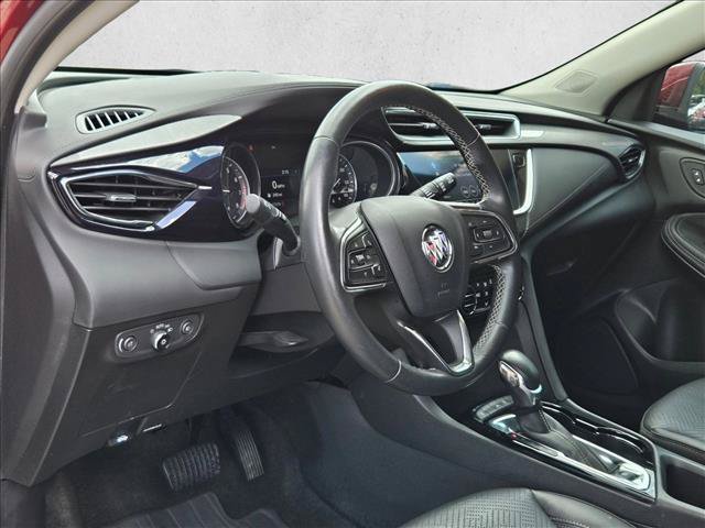 Used 2023 Buick Encore GX Essence w/ Experience Buick Package FWD image 9