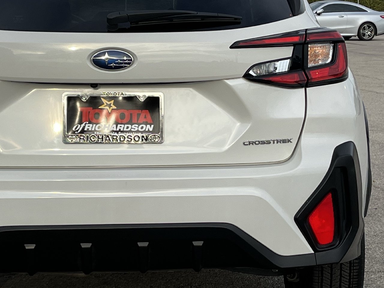 Used 2025 Subaru Crosstrek 2.5i Premium AWD/4WD image 6