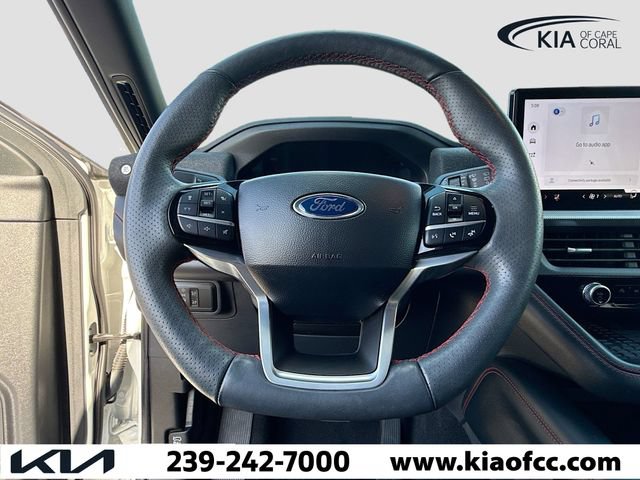 Used 2025 Ford Explorer ST-Line w/ Premium Package RWD image 42