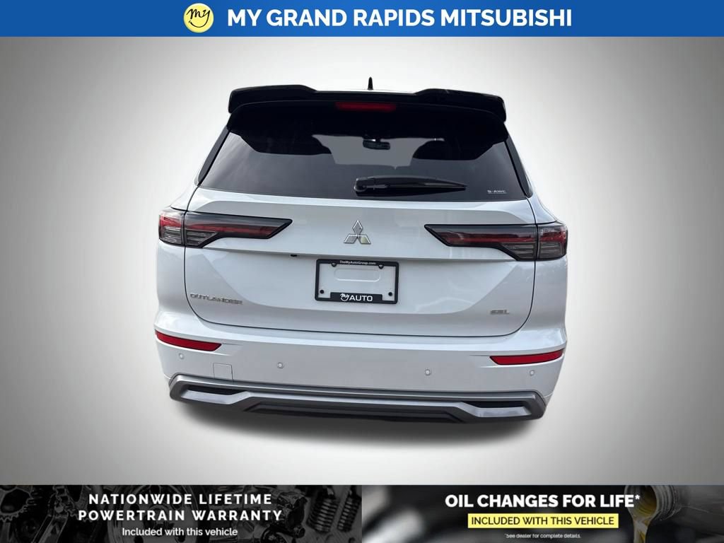 New 2026 Mitsubishi Outlander SEL AWD/4WD image 4