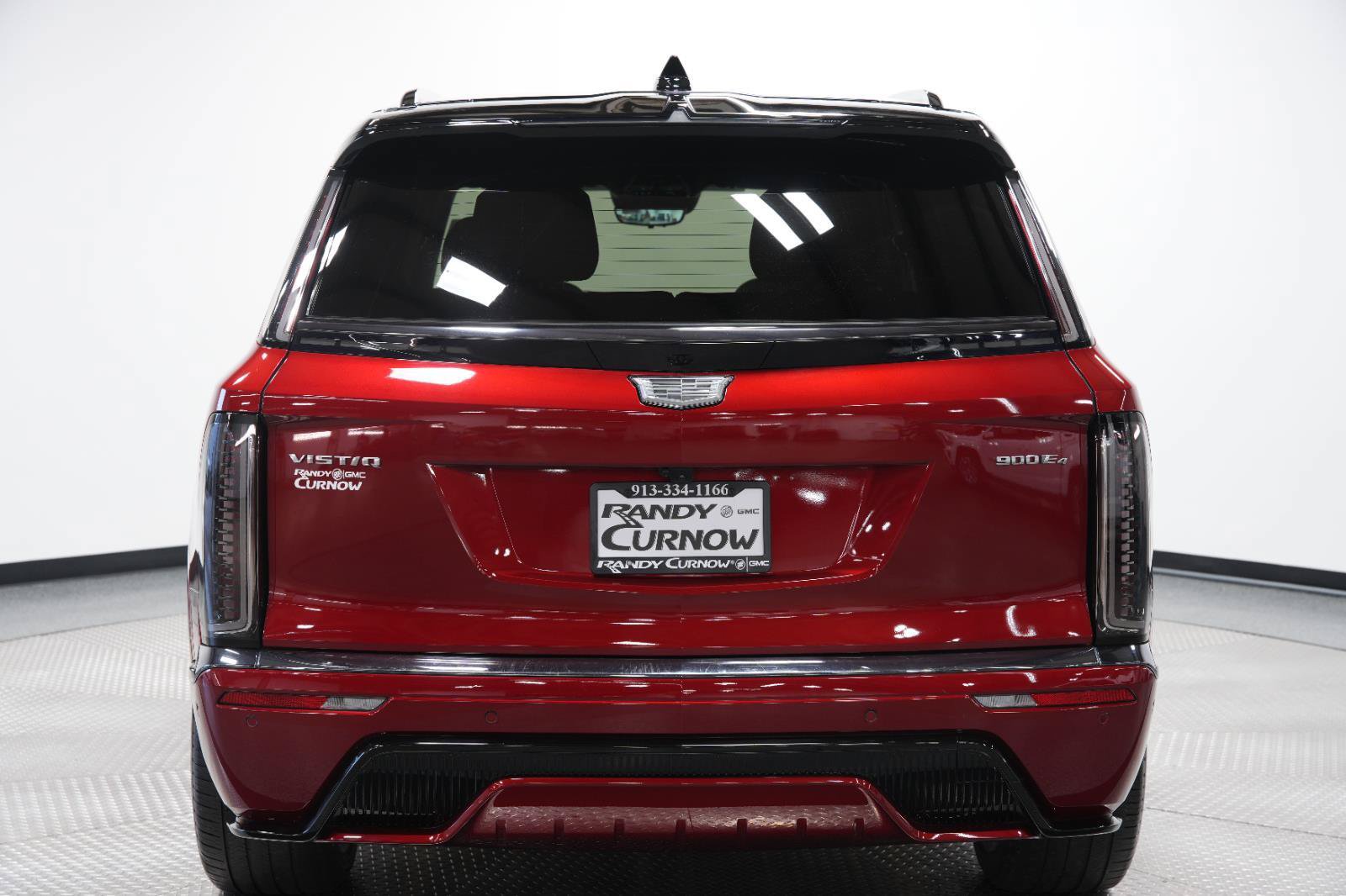 Used 2026 Cadillac Vistiq Platinum w/ LPO, Floor Liner Package AWD/4WD image 11