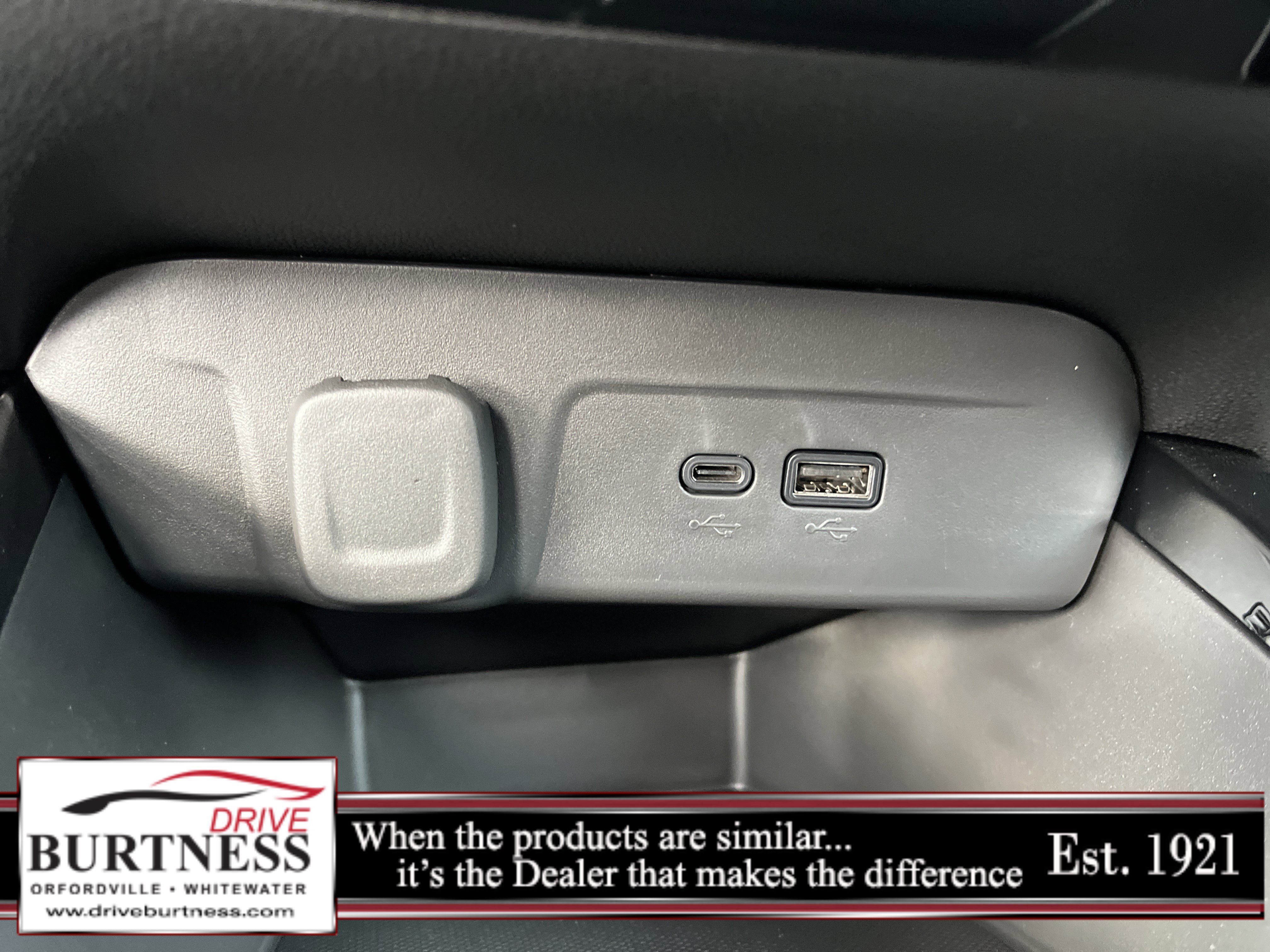 New 2026 Chevrolet Trax RS w/ Driver Confidence Package image 18