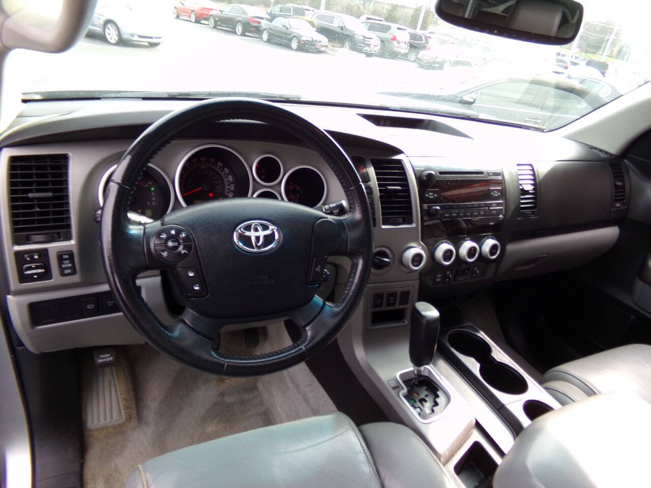 Used 2011 Toyota Sequoia SR5 w/ Premium Pkg AWD/4WD image 8