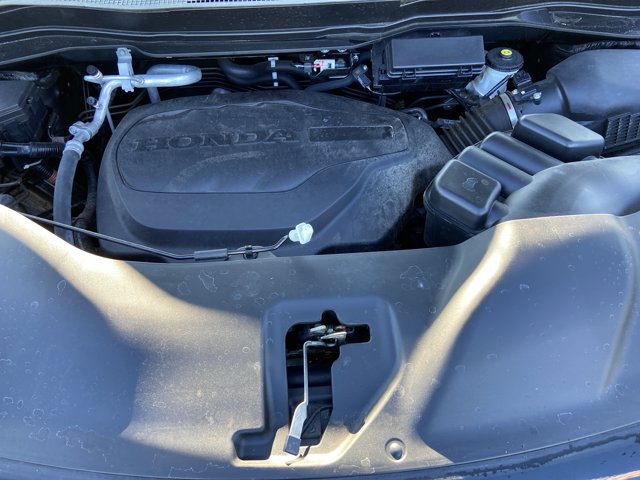 Used 2022 Honda Pilot Sport image 27