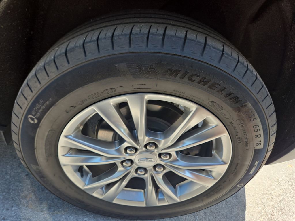 Used 2020 Cadillac XT5 Premium Luxury FWD image 8