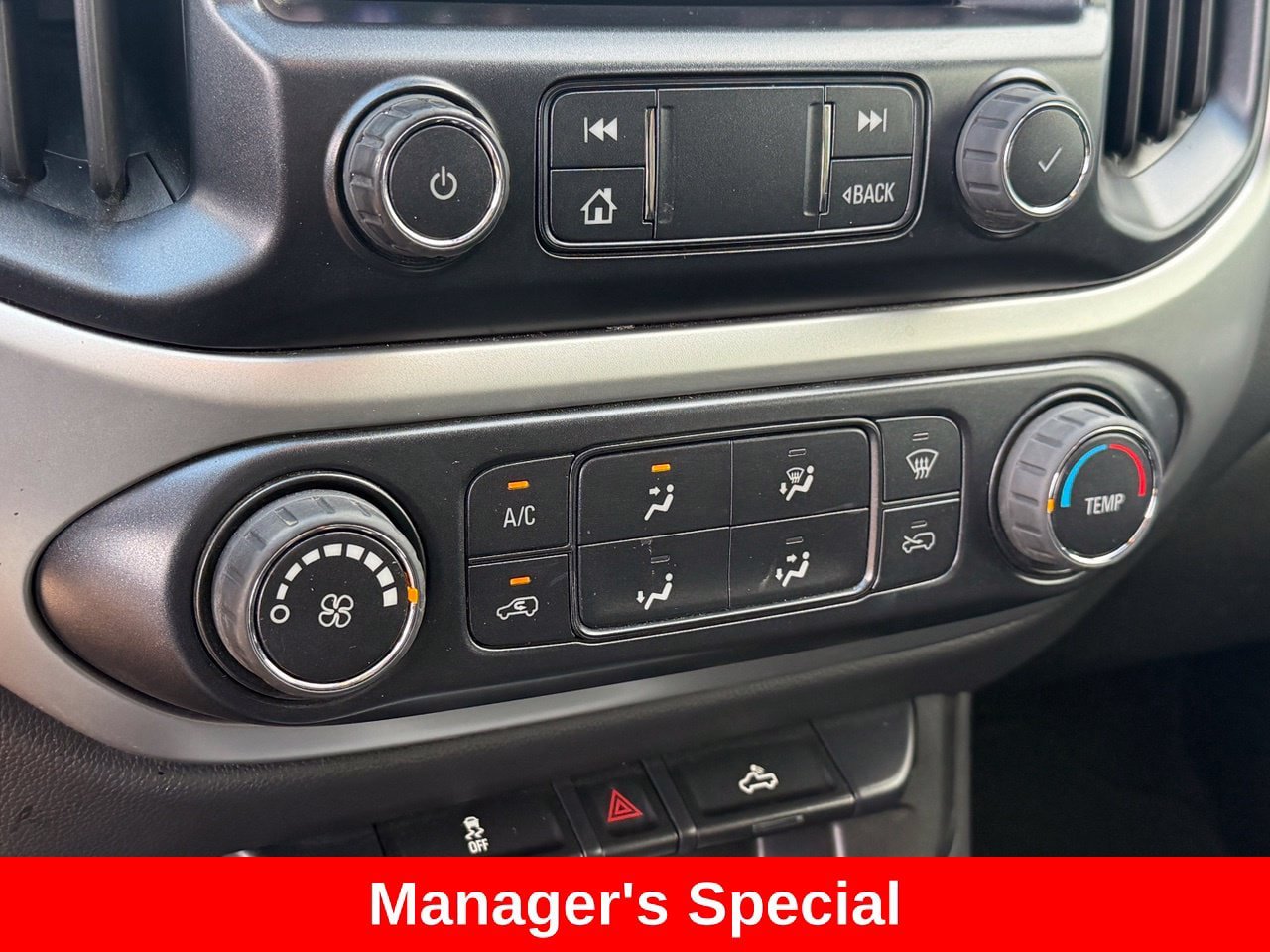 Used 2022 Chevrolet Colorado LT RWD image 18