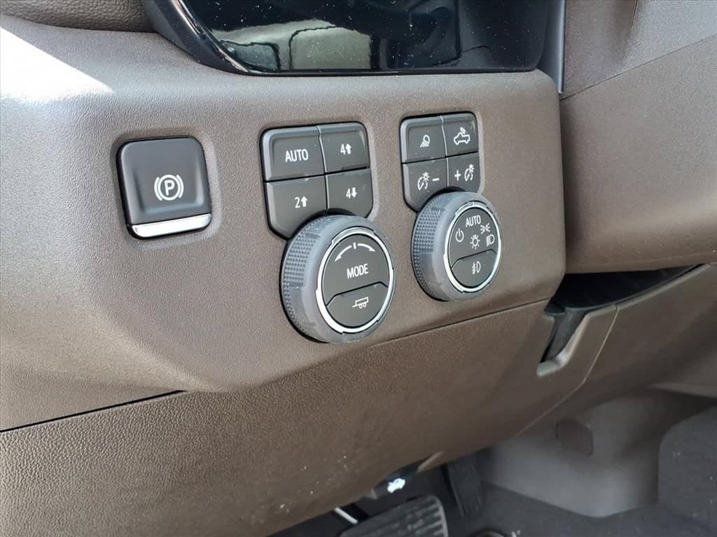 New 2026 Chevrolet Silverado 2500 LT w/ Safety Package AWD/4WD image 15