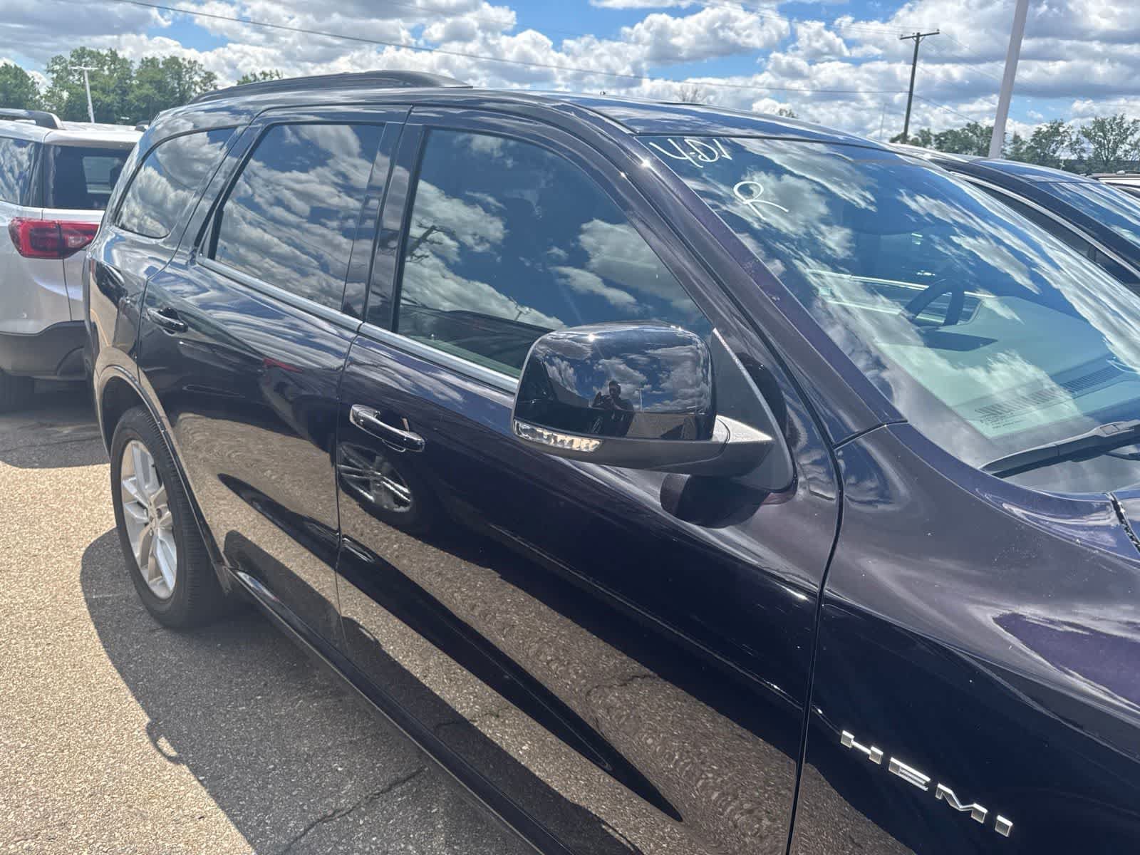 Used 2024 Dodge Durango R/T AWD/4WD image 7