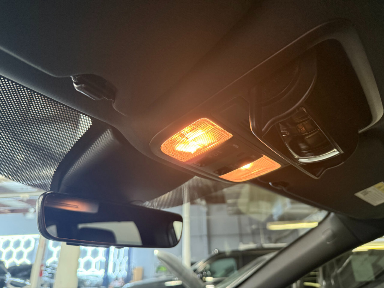 Used 2023 Honda Odyssey Sport image 9