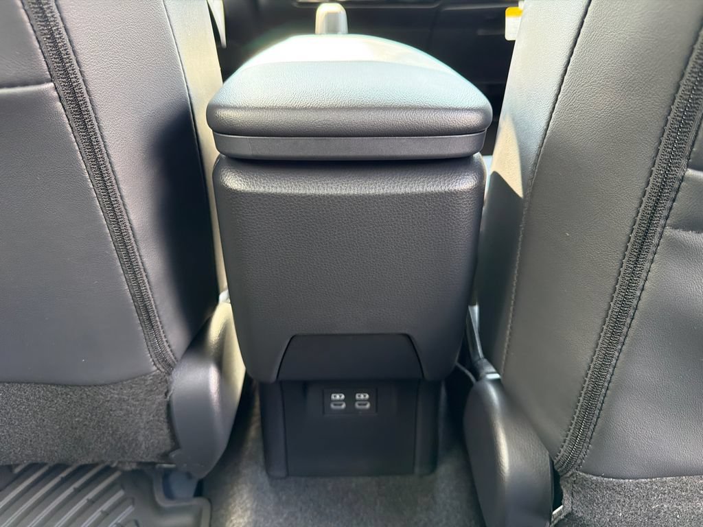 New 2027 Toyota Prius XLE FWD image 27