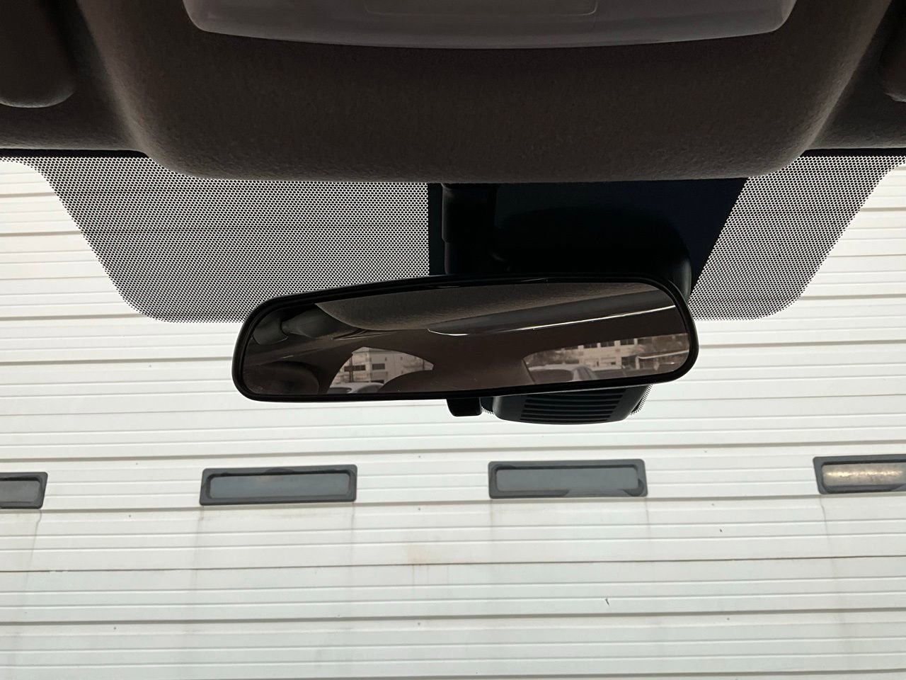 Used 2025 Nissan Versa SV image 17