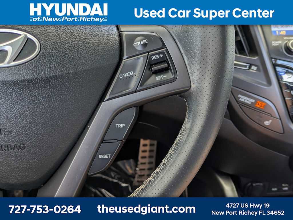 Used 2016 Hyundai Veloster Turbo FWD image 28