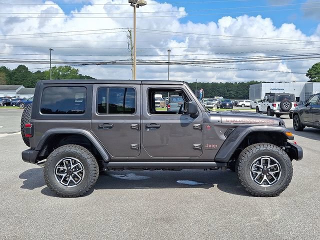 New 2025 Jeep Wrangler Unlimited Rubicon w/ Convenience Group image 5