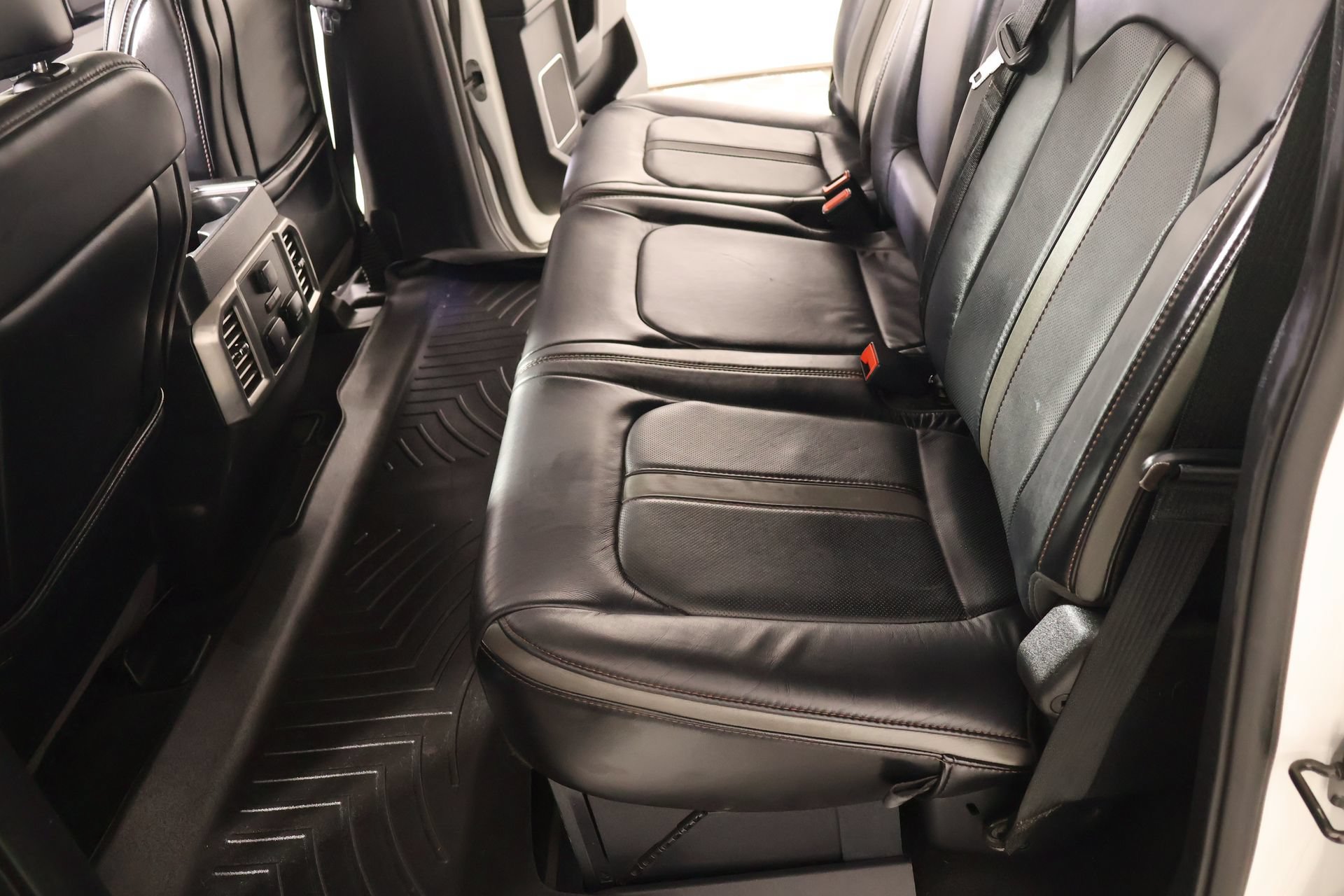 Used 2020 Ford F250 Platinum AWD/4WD image 13