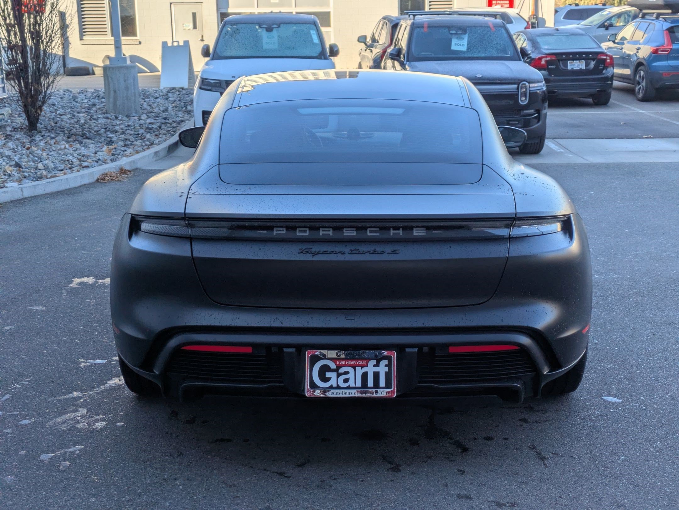 Used 2021 Porsche Taycan Turbo image 4