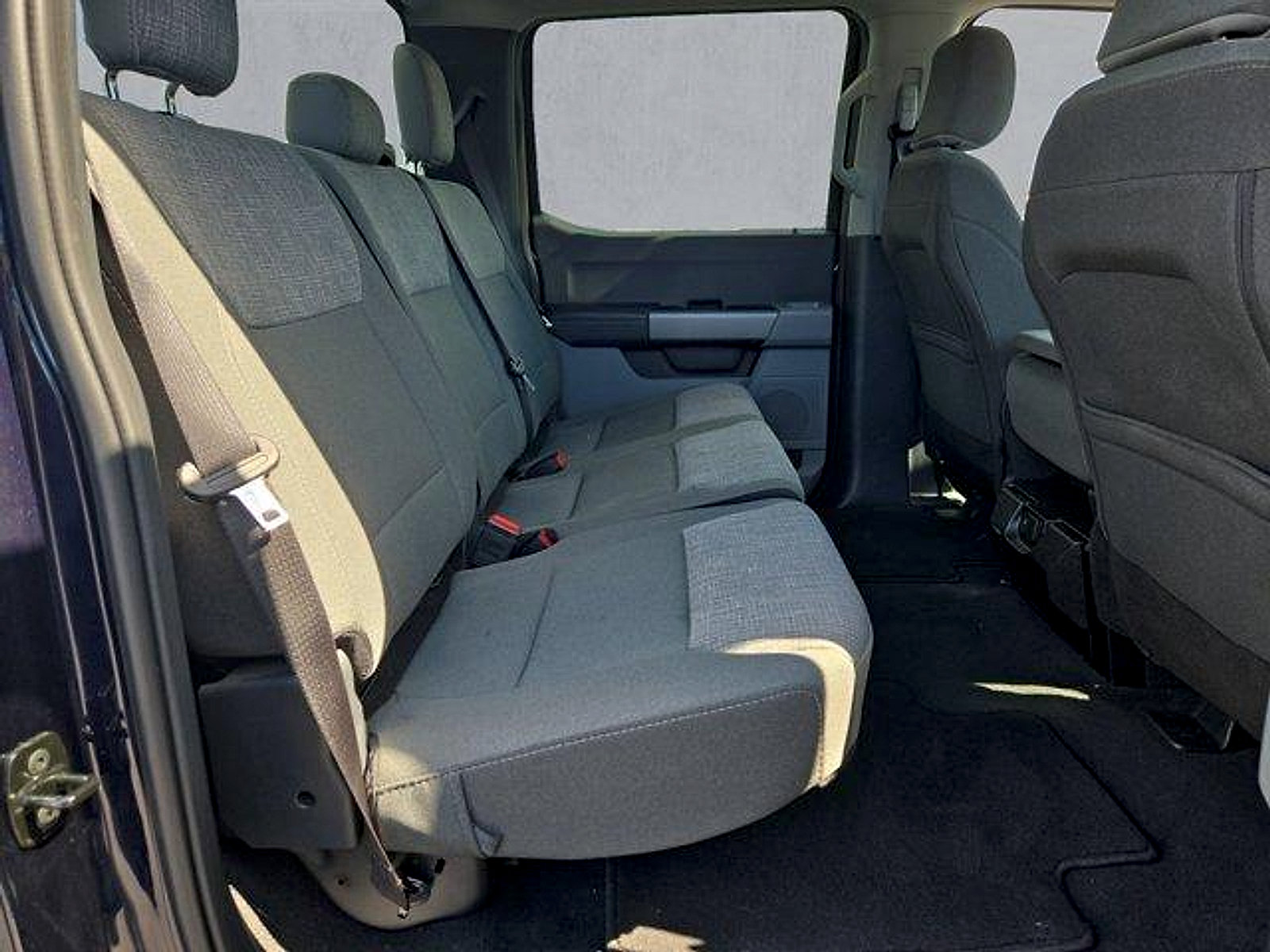 Certified 2025 Ford F250 XLT AWD/4WD image 24