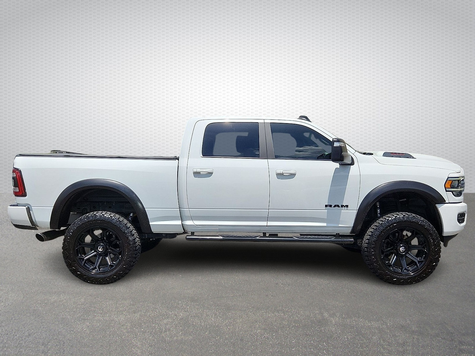 Certified 2024 RAM 2500 Laramie w/ Night Edition AWD/4WD image 7