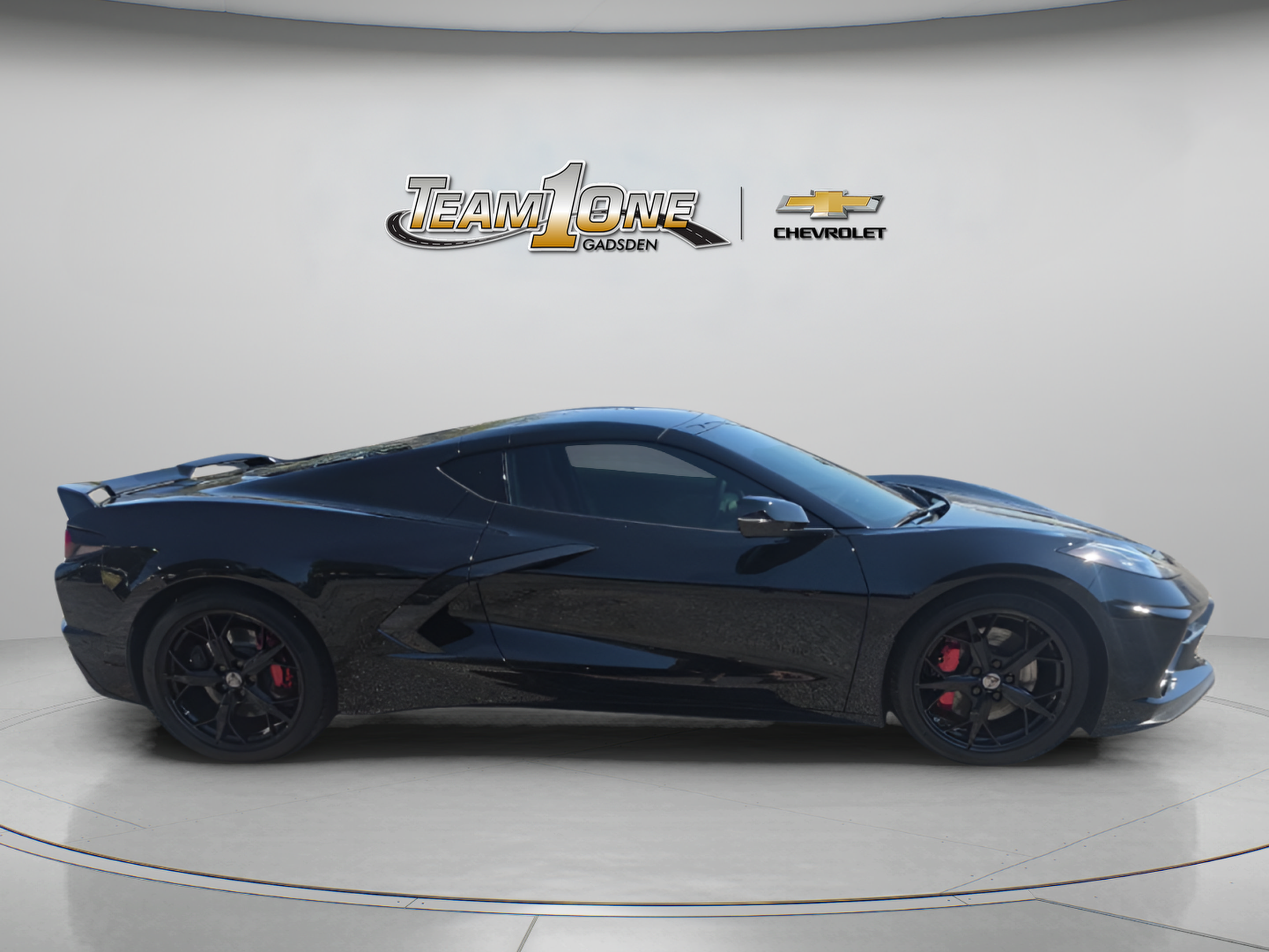 Used 2022 Chevrolet Corvette Stingray Preferred Cpe w/ Z51 Performance Package RWD image 9