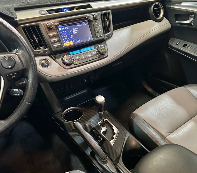 Used 2013 Toyota RAV4 Limited FWD image 37