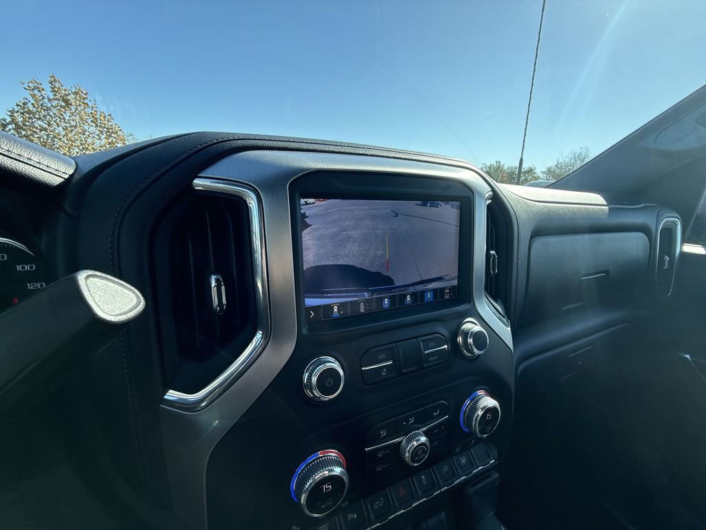 Certified 2022 GMC Sierra 2500 SLT w/ SLT Preferred Package image 21
