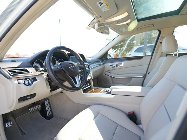 Used 2016 Mercedes-Benz E 350 Sedan image 37