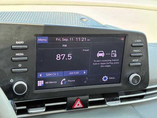 Used 2022 Hyundai Elantra SEL w/ Cargo Package FWD image 18