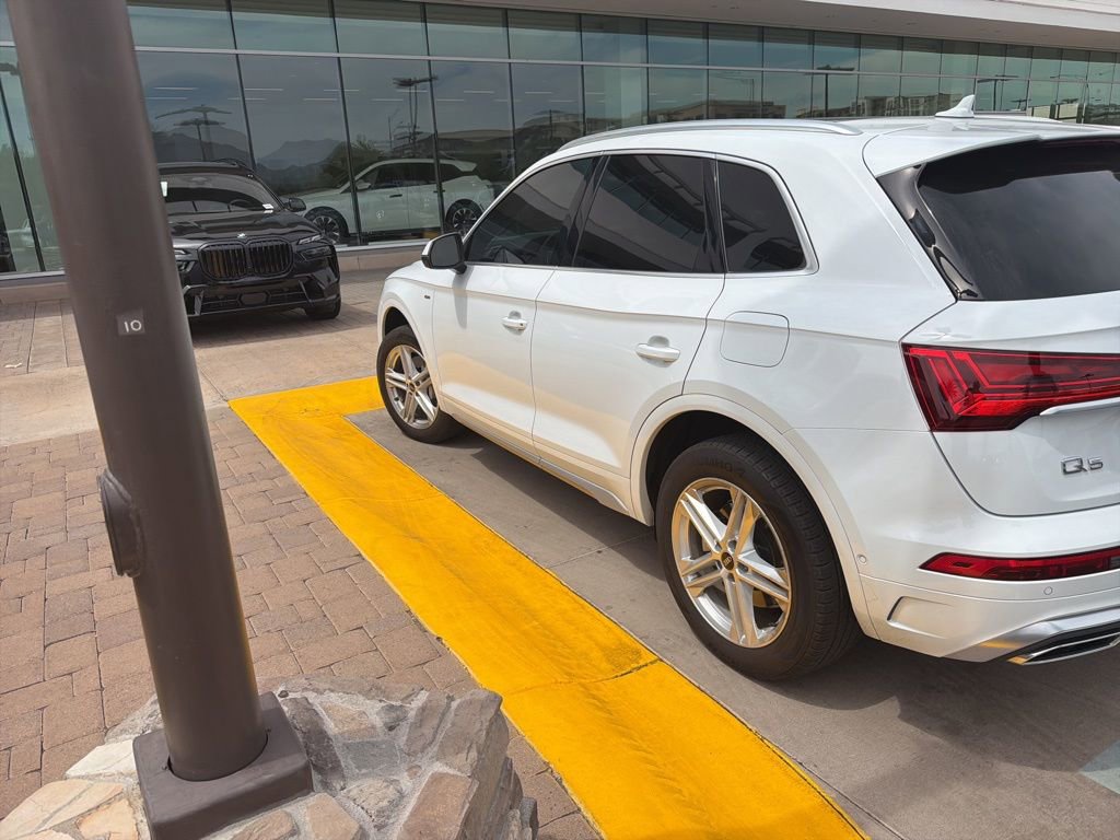Used 2024 Audi Q5 e Prestige image 4
