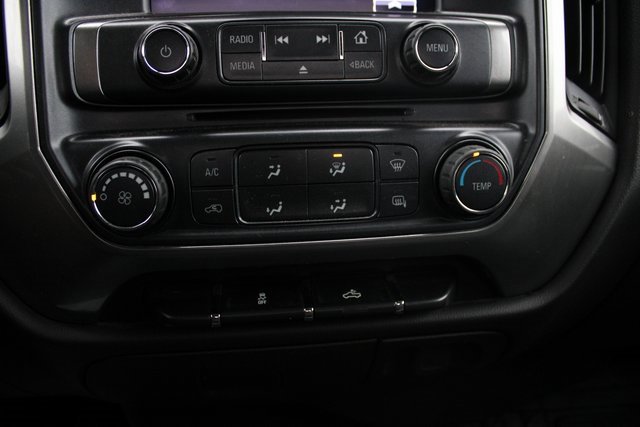 Used 2018 Chevrolet Silverado 1500 LT image 24