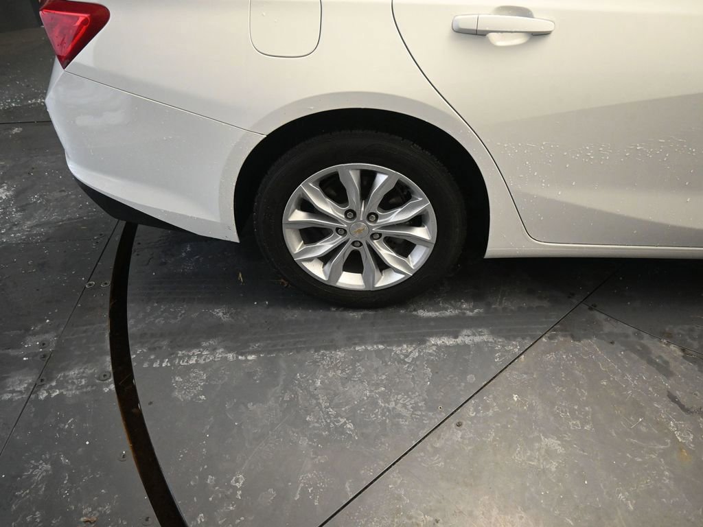 Used 2023 Chevrolet Malibu LT image 23