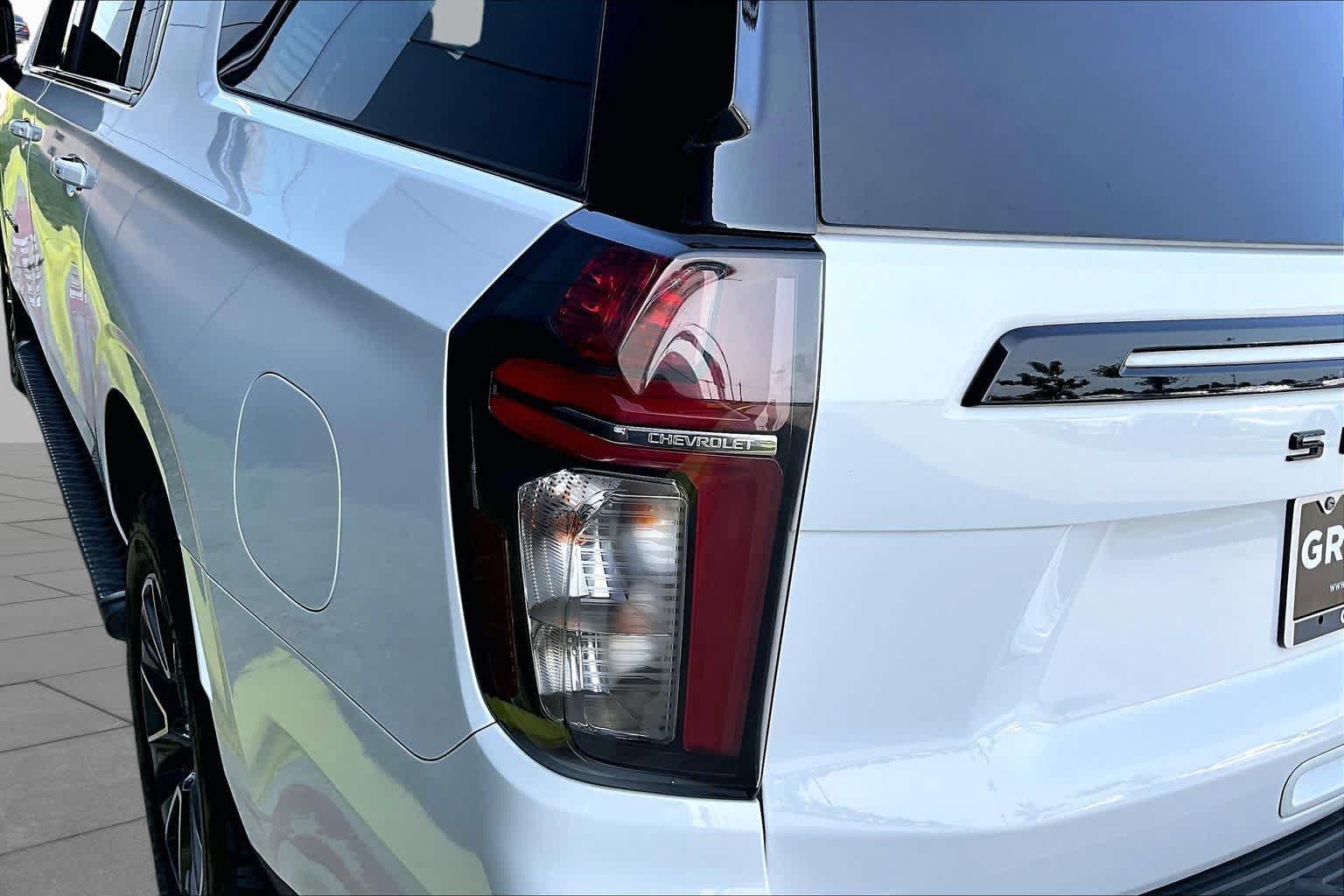 Used 2023 Chevrolet Suburban Z71 w/ Off-Road Capability Package AWD/4WD image 25