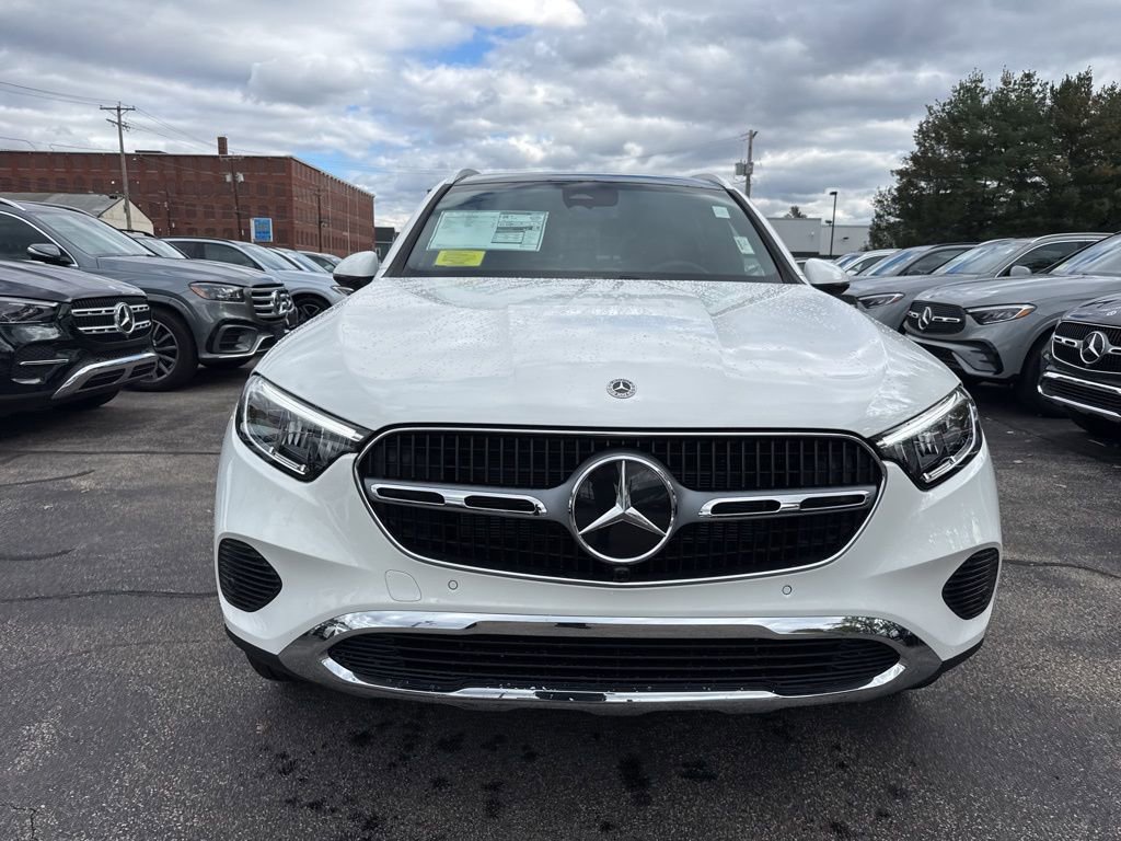 New 2026 Mercedes-Benz GLC 300 4MATIC image 2