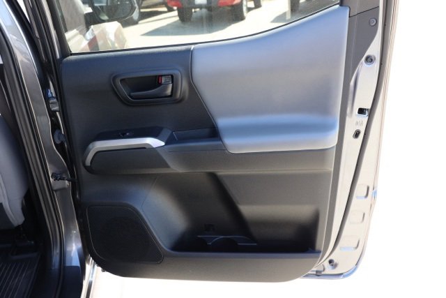 Used 2021 Toyota Tacoma SR5 image 18