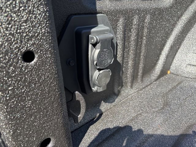 New 2026 Ford F250 Lariat w/ Tremor Off-Road Package image 11