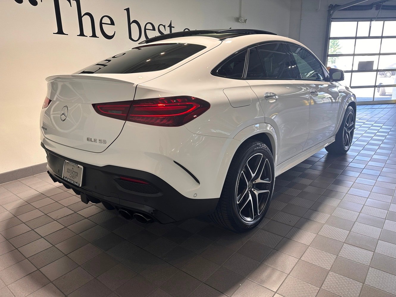 Used 2025 Mercedes-Benz GLE 53 AMG 4MATIC image 4