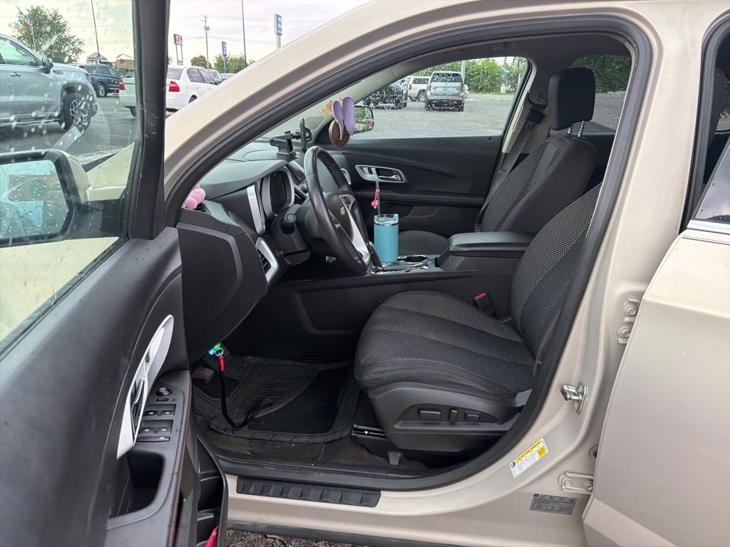 Used 2012 Chevrolet Equinox LT FWD image 6